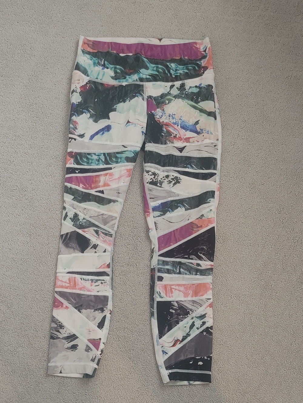 Lululemon High Times Pigment Wave 8